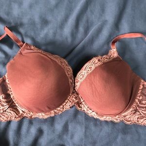 Natori 34DDD plum lace underwire bra